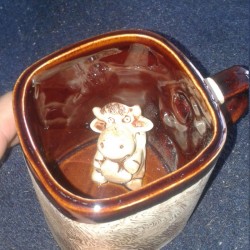 Чашка глиняная "Бычок"
